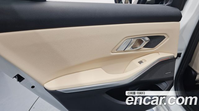 BMW 3-Series 320i M Sport