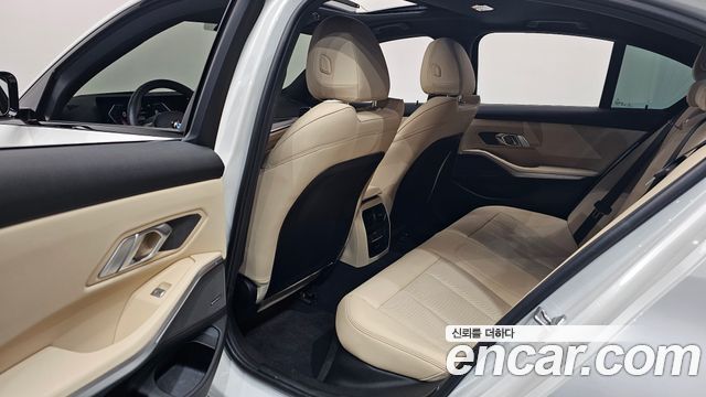 BMW 3-Series 320i M Sport