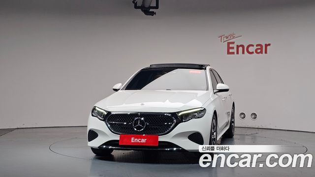 Mercedes-Benz E-Class E200 Avantgarde