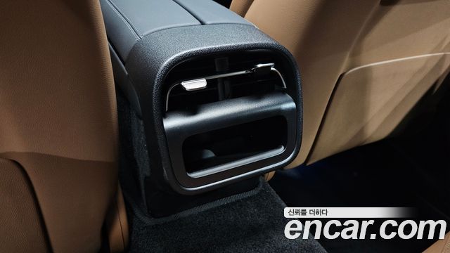 Mercedes-Benz E-Class E200 Avantgarde