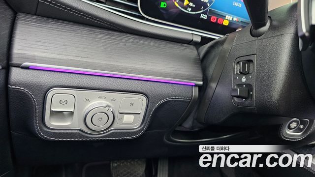 Mercedes-Benz GLE-Class GLE450 4MATIC