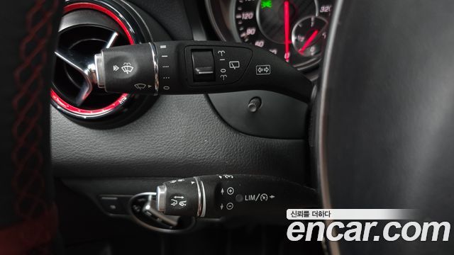 Mercedes-Benz GLA-Class GLA45 AMG 4MATIC