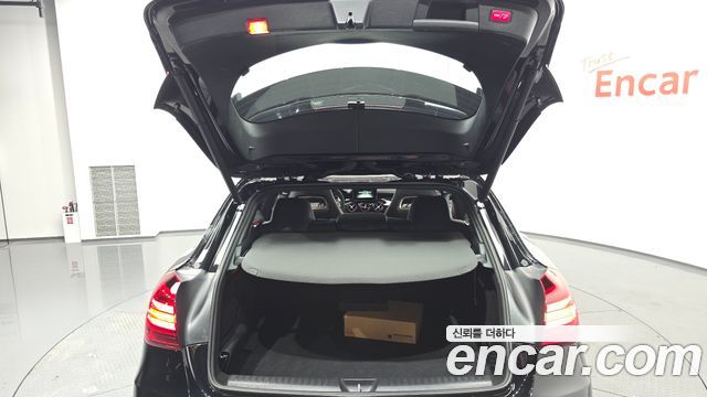 Mercedes-Benz GLA-Class GLA45 AMG 4MATIC