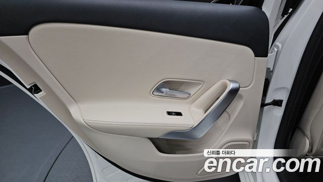 Mercedes-Benz A-Class A220 Hatchback