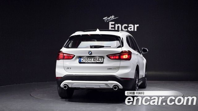 BMW X1 xDrive 20i xLine