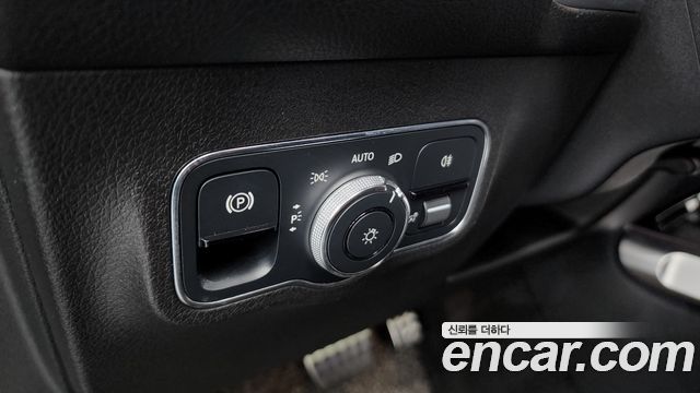 Mercedes-Benz GLB-Class GLB250 4MATIC