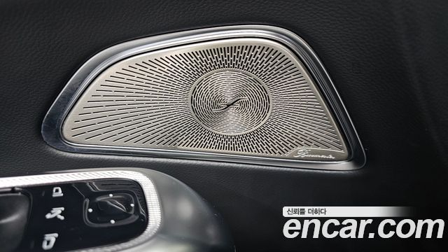 Mercedes-Benz E-Class E300 4MATIC AMG Line
