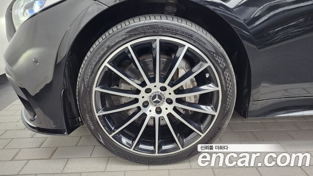 Mercedes-Benz CLS-Class CLS400d 4MATIC AMG Line