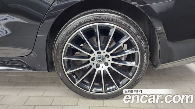 Mercedes-Benz CLS-Class CLS400d 4MATIC AMG Line