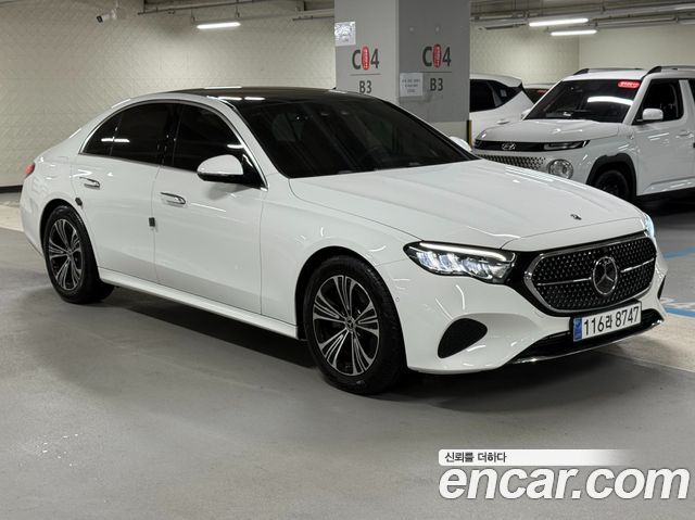 Mercedes-Benz E-Class E200 Avantgarde
