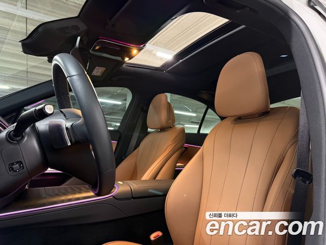 Mercedes-Benz E-Class E200 Avantgarde