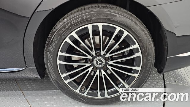 Mercedes-Benz S-Class S350 d