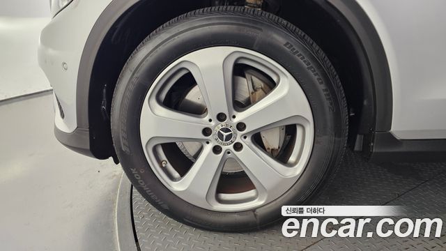 Mercedes-Benz GLC-Class GLC220 d 4MATIC Premium