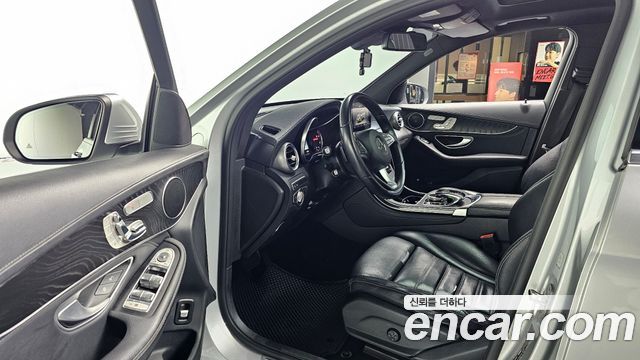 Mercedes-Benz GLC-Class GLC220 d 4MATIC Premium