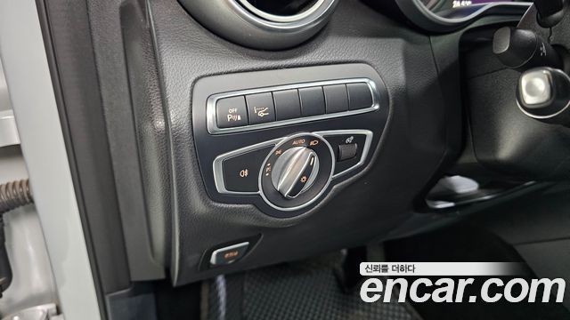 Mercedes-Benz GLC-Class GLC220 d 4MATIC Premium