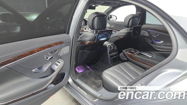 Mercedes-Benz S-Class S560L 4MATIC