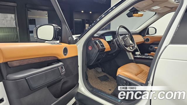 Land Rover Discovery 3.0 TD6 HSE Luxury