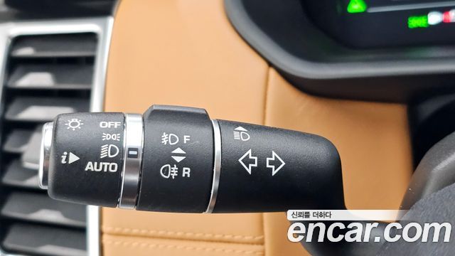 Land Rover Discovery 3.0 TD6 HSE Luxury