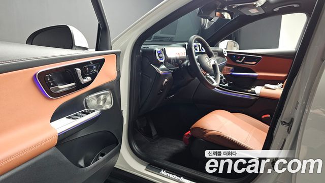 Mercedes-Benz GLC-Class GLC300 4MATIC Avnatgarde Coupe