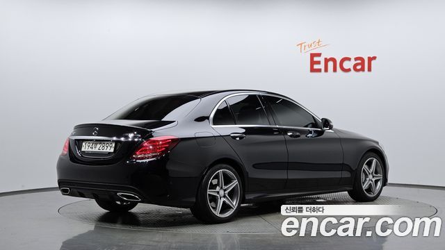 Mercedes-Benz C-Class C200 AMG Line