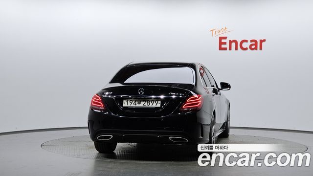 Mercedes-Benz C-Class C200 AMG Line