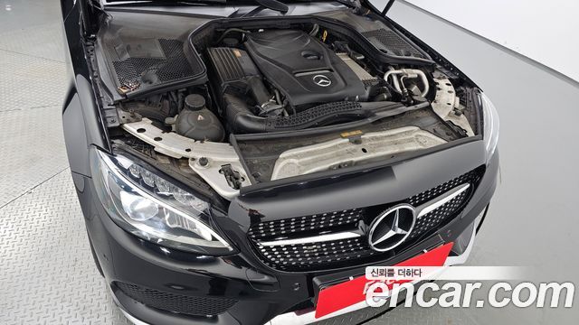 Mercedes-Benz C-Class C200 AMG Line