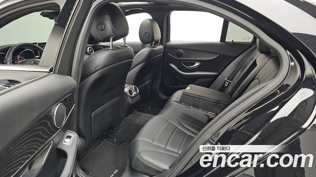 Mercedes-Benz C-Class C200 AMG Line