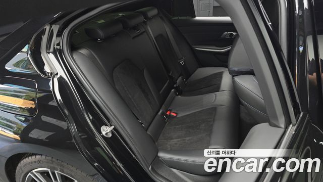 BMW 3-Series 320i M Sport