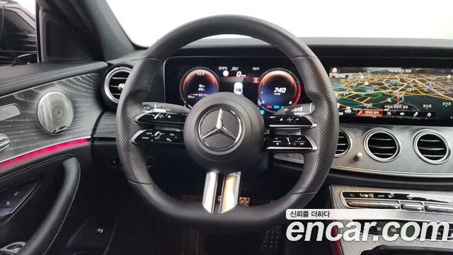 Mercedes-Benz E-Class E350 4MATIC AMG Line