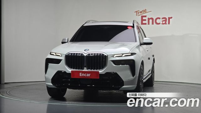 BMW X7 xDrive 40i M Sport 7STR