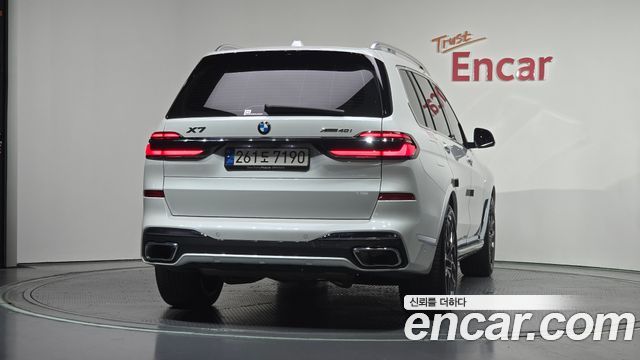 BMW X7 xDrive 40i M Sport 7STR