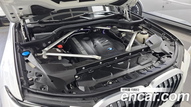 BMW X7 xDrive 40i M Sport 7STR