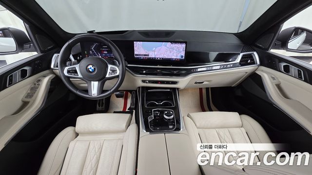 BMW X7 xDrive 40i M Sport 7STR