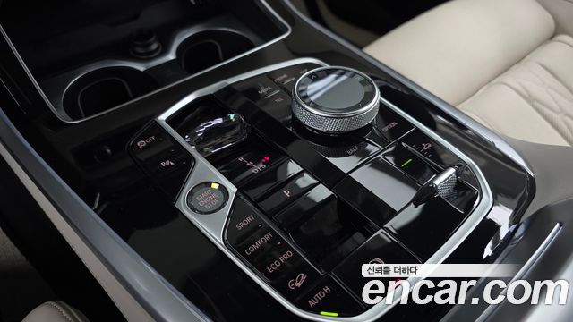 BMW X7 xDrive 40i M Sport 7STR