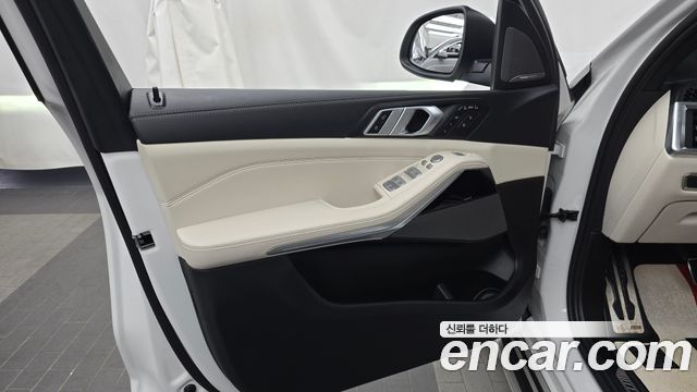 BMW X7 xDrive 40i M Sport 7STR