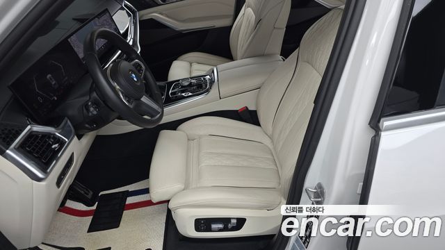 BMW X7 xDrive 40i M Sport 7STR