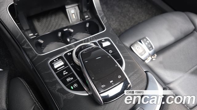 Mercedes-Benz C-Class C220 d 4MATIC Exclusive
