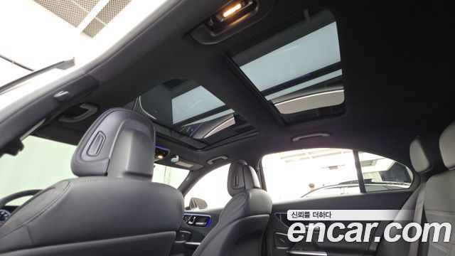 Mercedes-Benz C-Class C300 4MATIC Avantgarde
