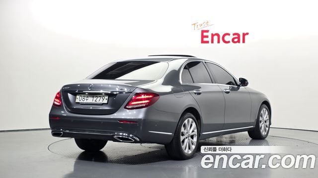 Mercedes-Benz E-Class E220d 4MATIC Exclusive