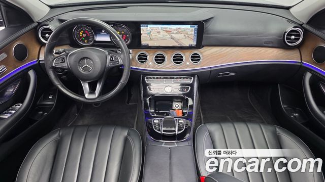 Mercedes-Benz E-Class E220d 4MATIC Exclusive
