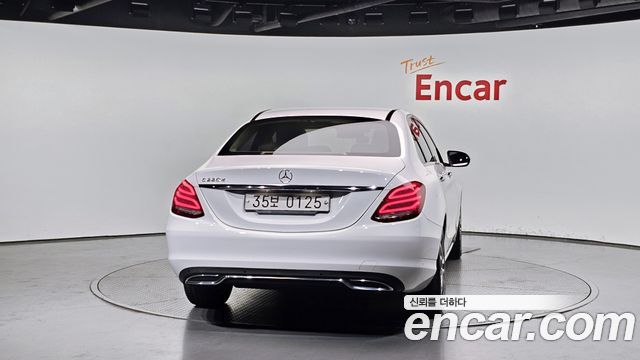 Mercedes-Benz C-Class C220 d Avantgarde