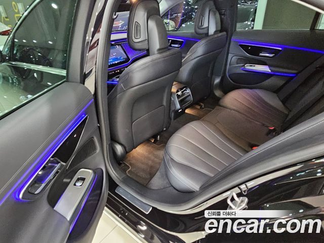 Mercedes-Benz E-Class E220d 4MATIC Exclusive