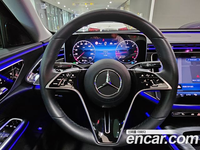 Mercedes-Benz E-Class E220d 4MATIC Exclusive