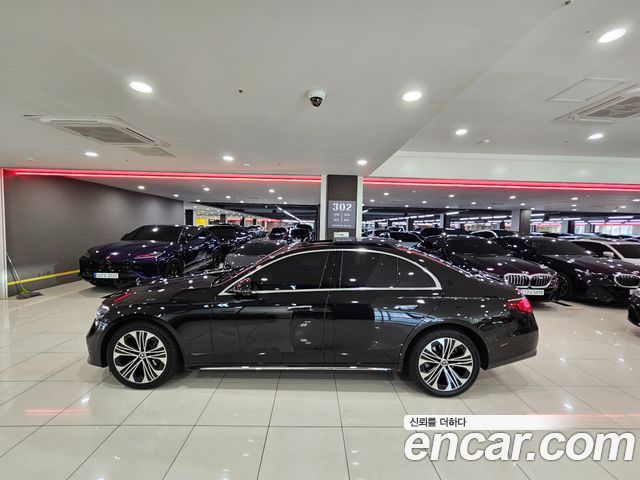 Mercedes-Benz E-Class E220d 4MATIC Exclusive