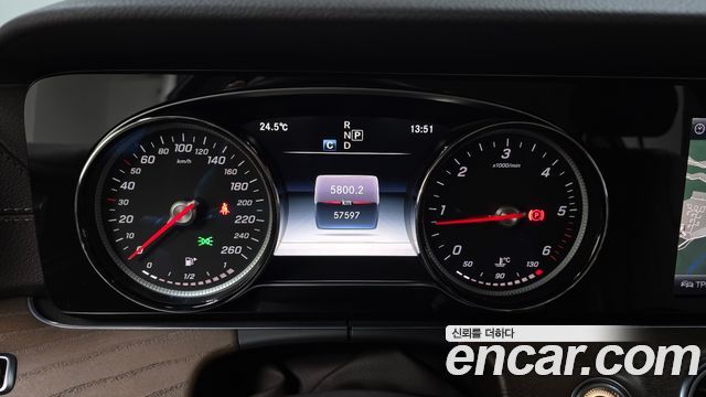 Mercedes-Benz E-Class E220d Exclusive