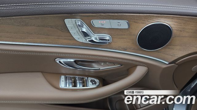 Mercedes-Benz E-Class E220d Exclusive