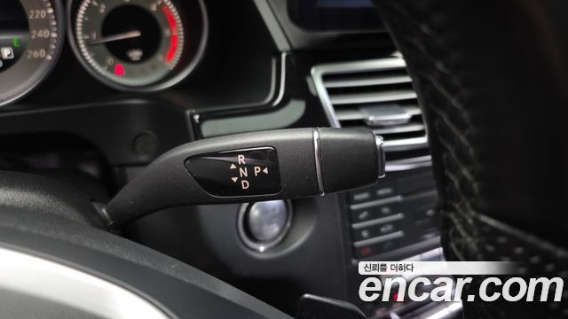 Mercedes-Benz E-Class E220 Bluetec Avantgarde