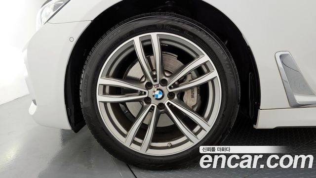BMW 7-Series 730Ld xDrive M Sport