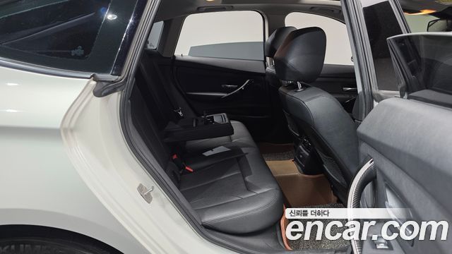 BMW Gran Turismo GT 320d xDrive