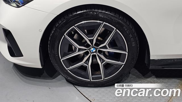 BMW 5-Series 520i M Sport